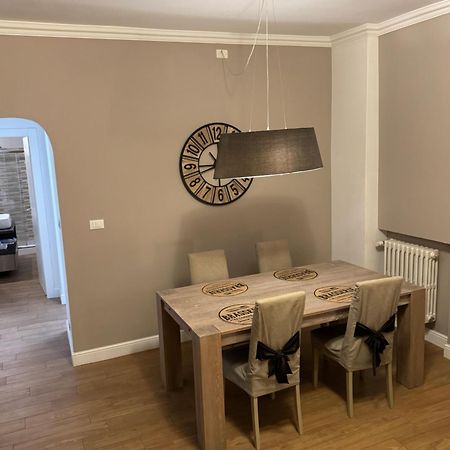 Appartement Casa Gioia Luxury à Tarente Extérieur photo